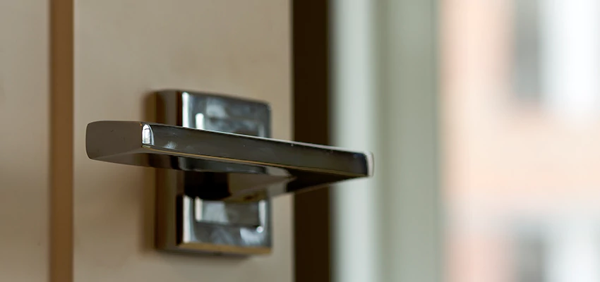 Door Lever Knob Repair in Oroville East, California