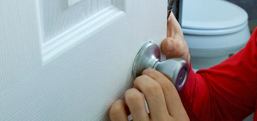 Vintage Door Knob Replacement in Oroville East, CA